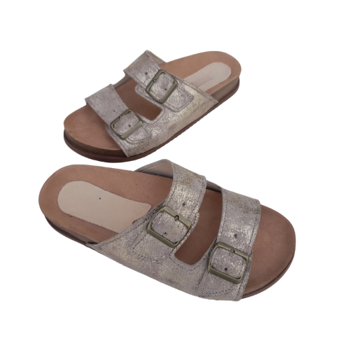 Sandalia Doble Hebilla Metalizada – Hecha a Mano en Uruguay