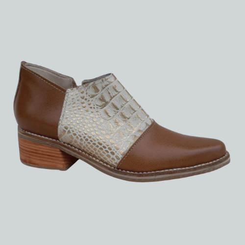 Botines en cuero suela con detalle reptil dorado