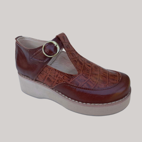 Guillermina plataforma cuero croco suela beige