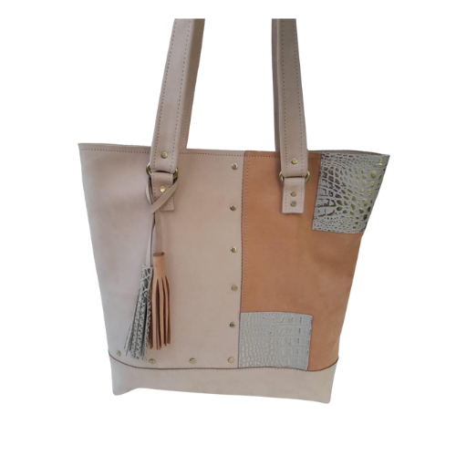 Cartera Tote Patchwork en Tonos Neutros