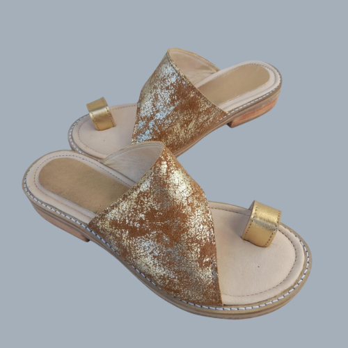 Sandalias doradas